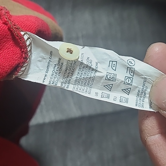 2FOR$40 Tommy Hilfiger polo - Picture 4 of 5